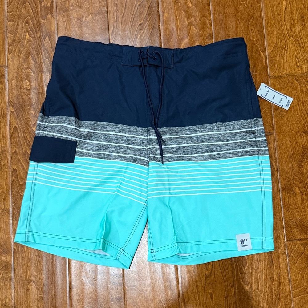 NWT Size large George Aqua Stripes Stretch 9” Swim Trunks